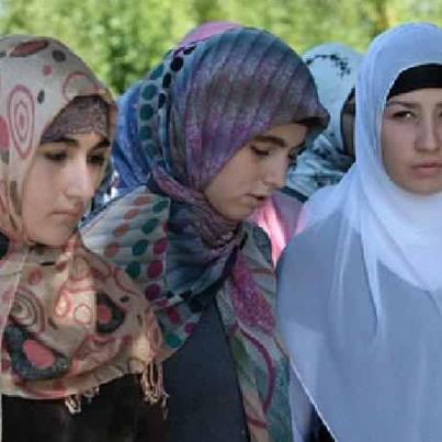  Five Muslim girls have been denied right to learn 